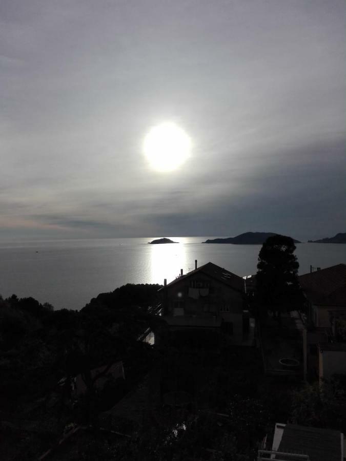La Rosa Hotel Ameglia Bagian luar foto